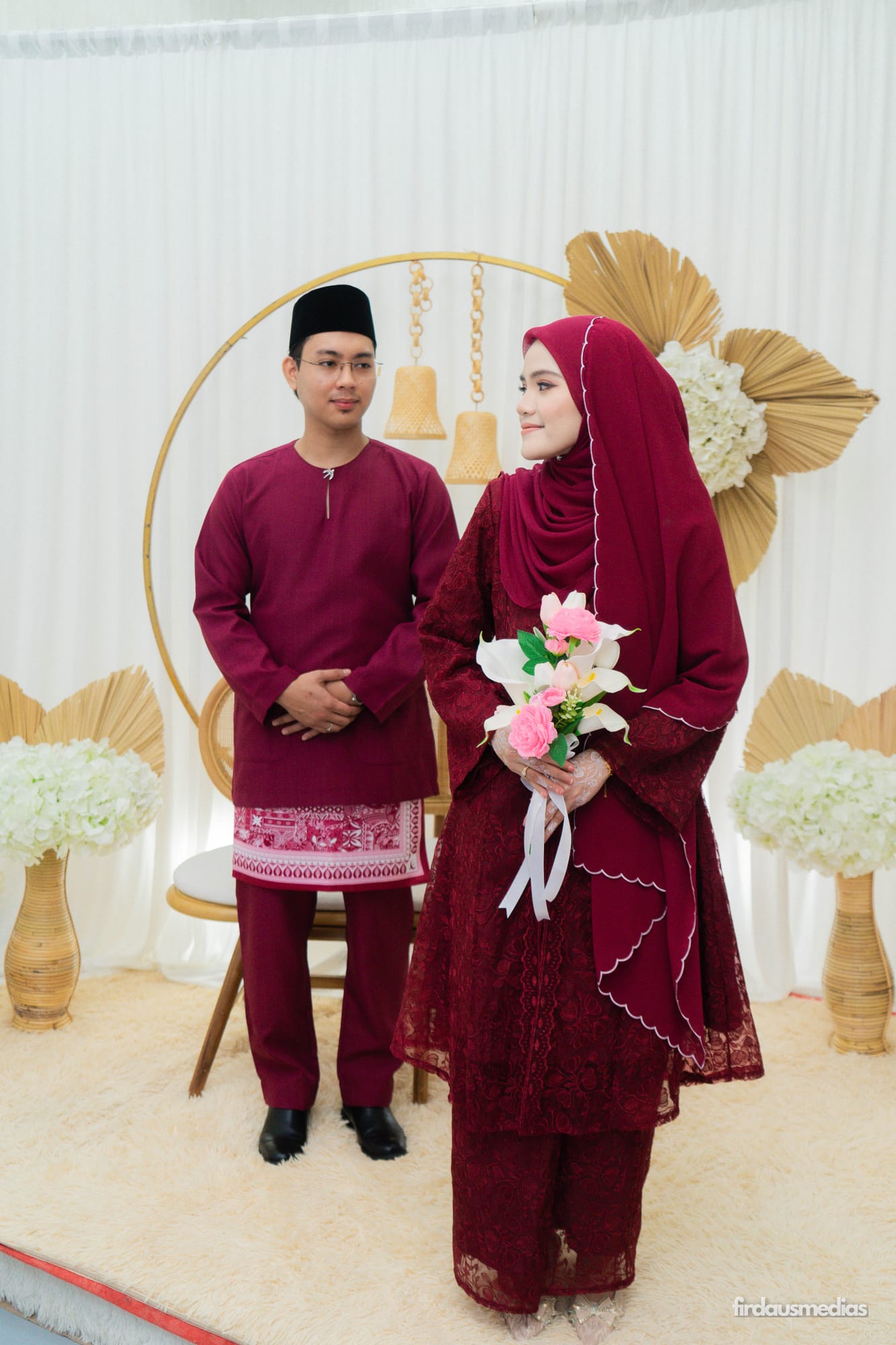 Engagement session photographed by firdausmedias