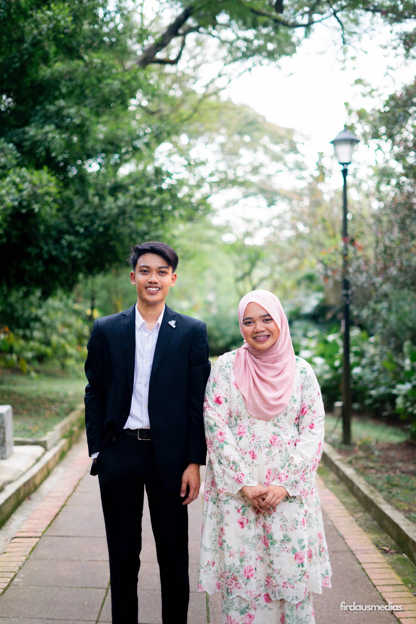 Pre-wedding session photographed by firdausmedias