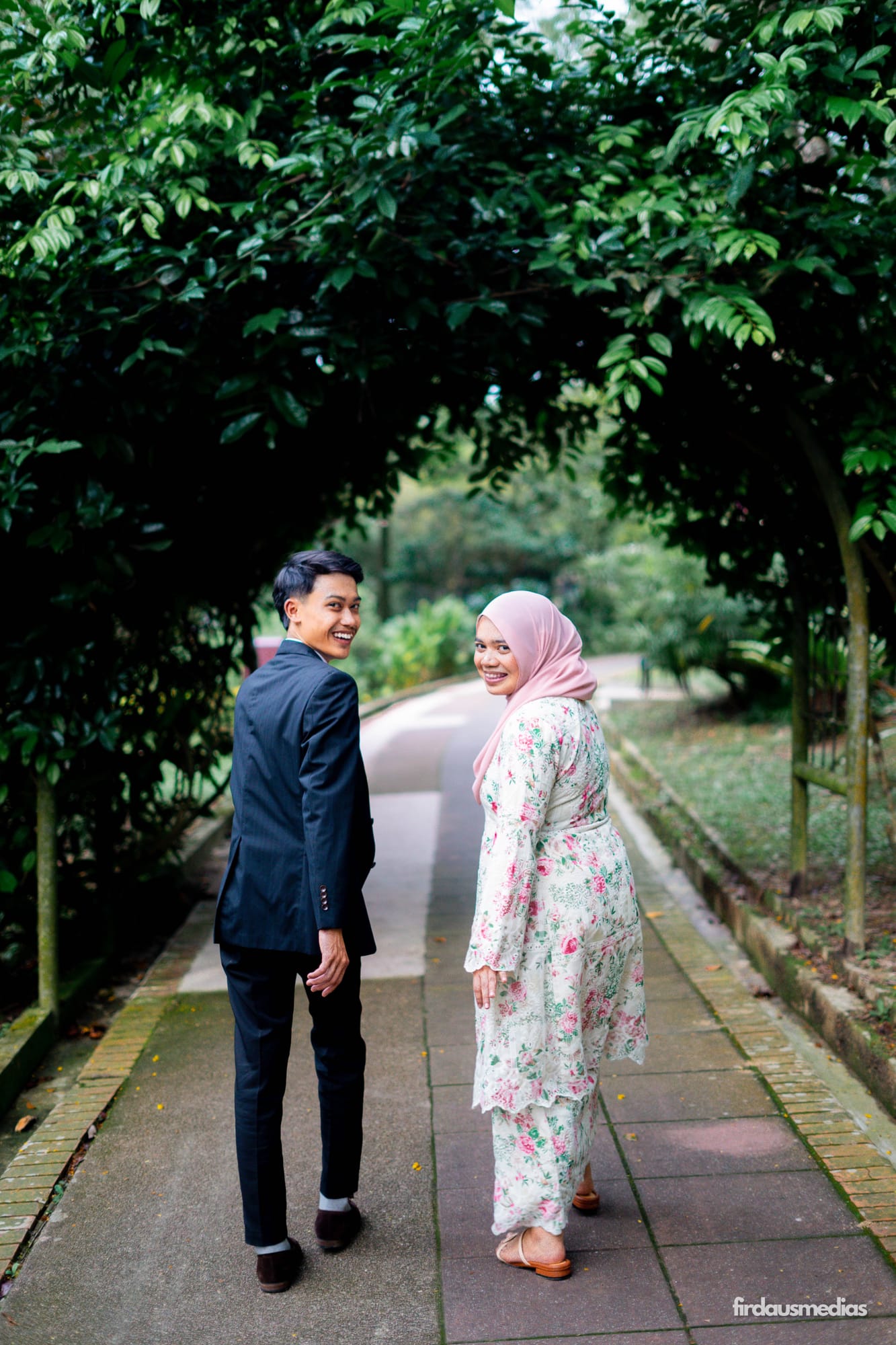Pre-wedding session photographed by firdausmedias