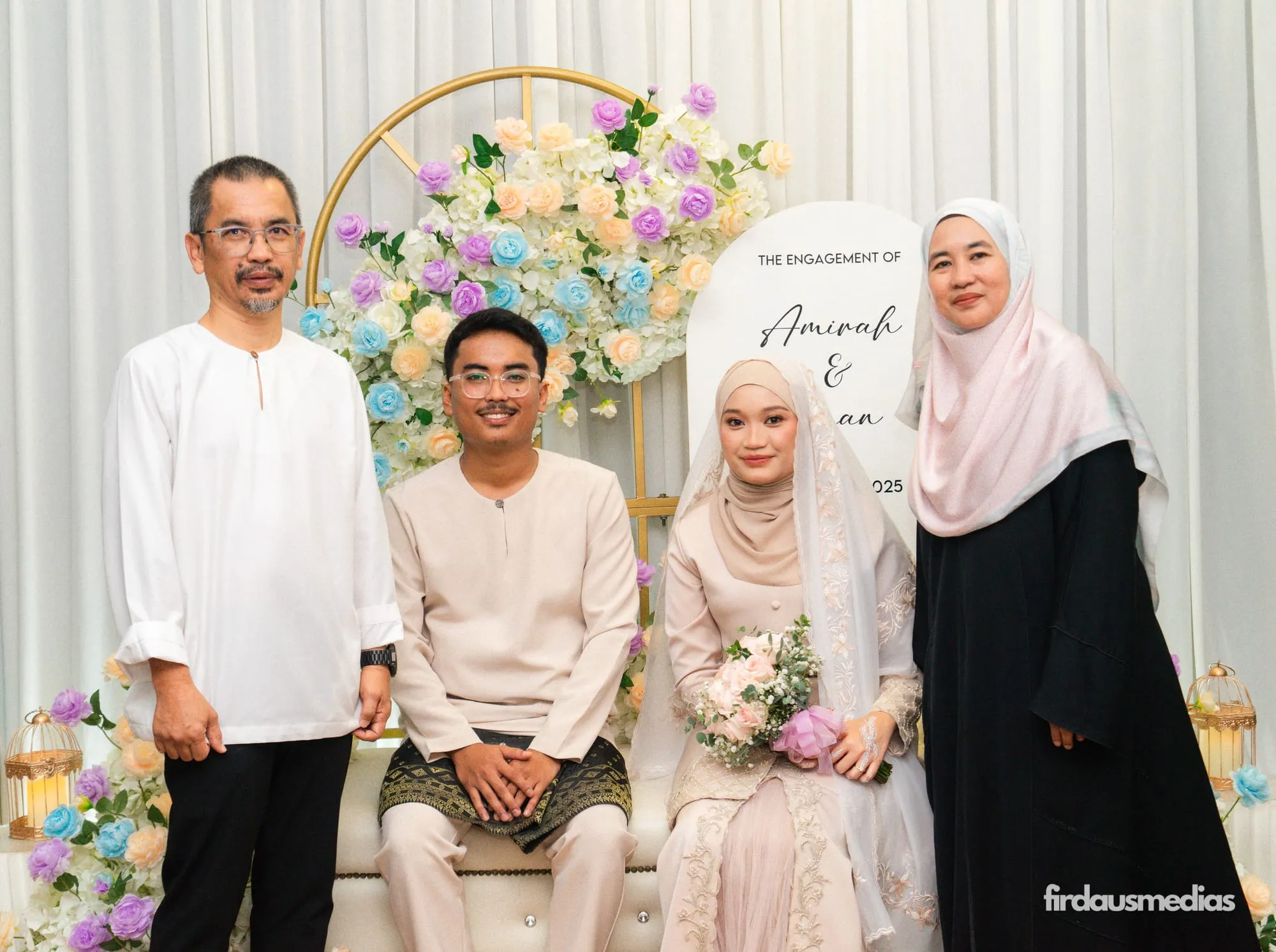 Engagement session photographed by firdausmedias